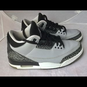Jordan wolf Gray 3’s
